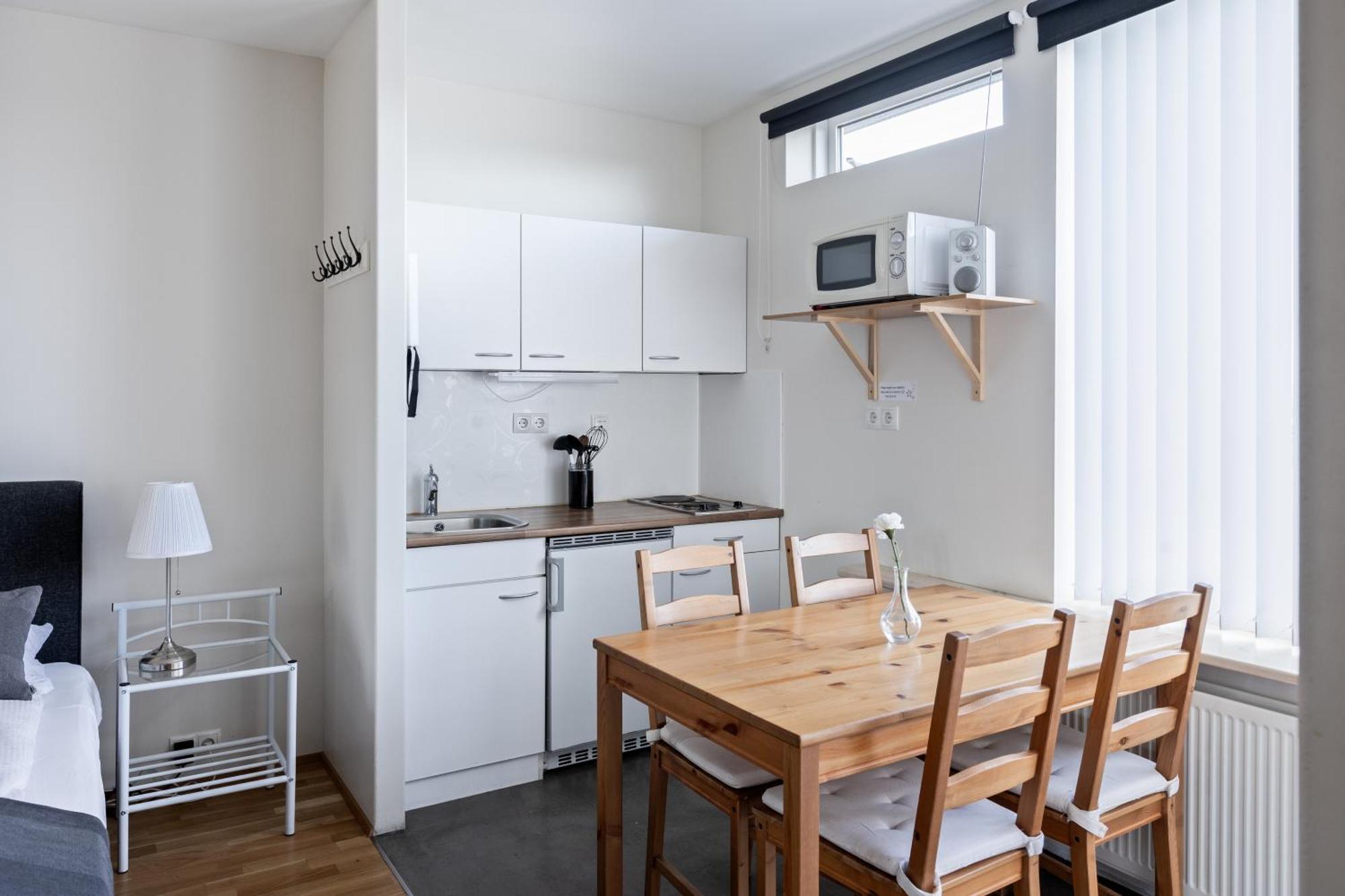 South Central Apartments Brautarholt Экстерьер фото