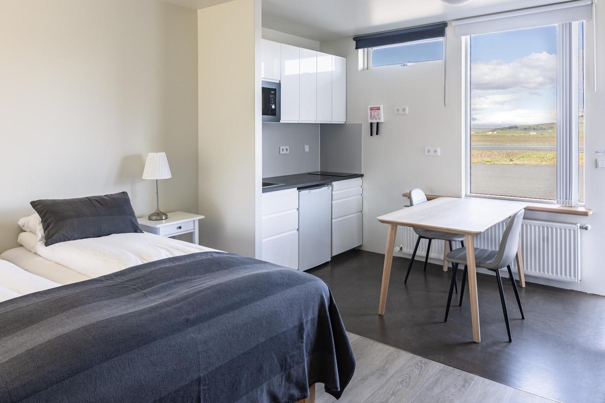 South Central Apartments Brautarholt Экстерьер фото
