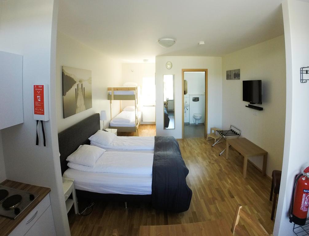 South Central Apartments Brautarholt Экстерьер фото